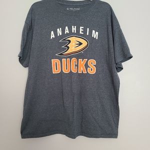 ⚠️DONATING SOON‼️NHL Gray Anaheim Ducks Honda Center Short Sleeve Tee T-Shirt